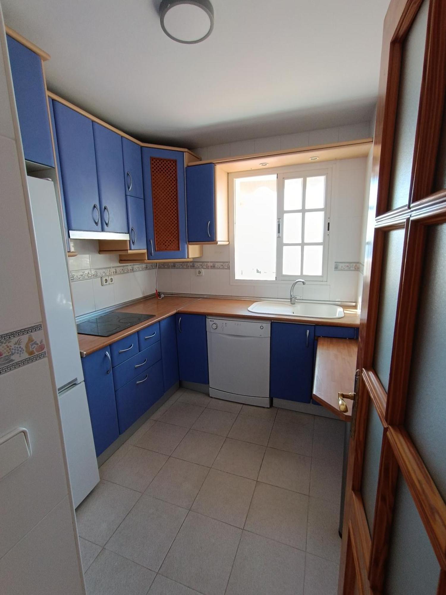 Lovely Penthouse In Front Of The Beach With Free Parking Малага Экстерьер фото